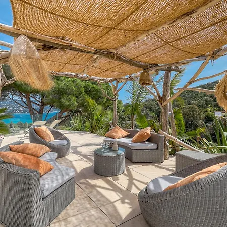 Climatisee Au Lavandou Avec Vue Avec Piscine Chauffee * 勒拉旺杜